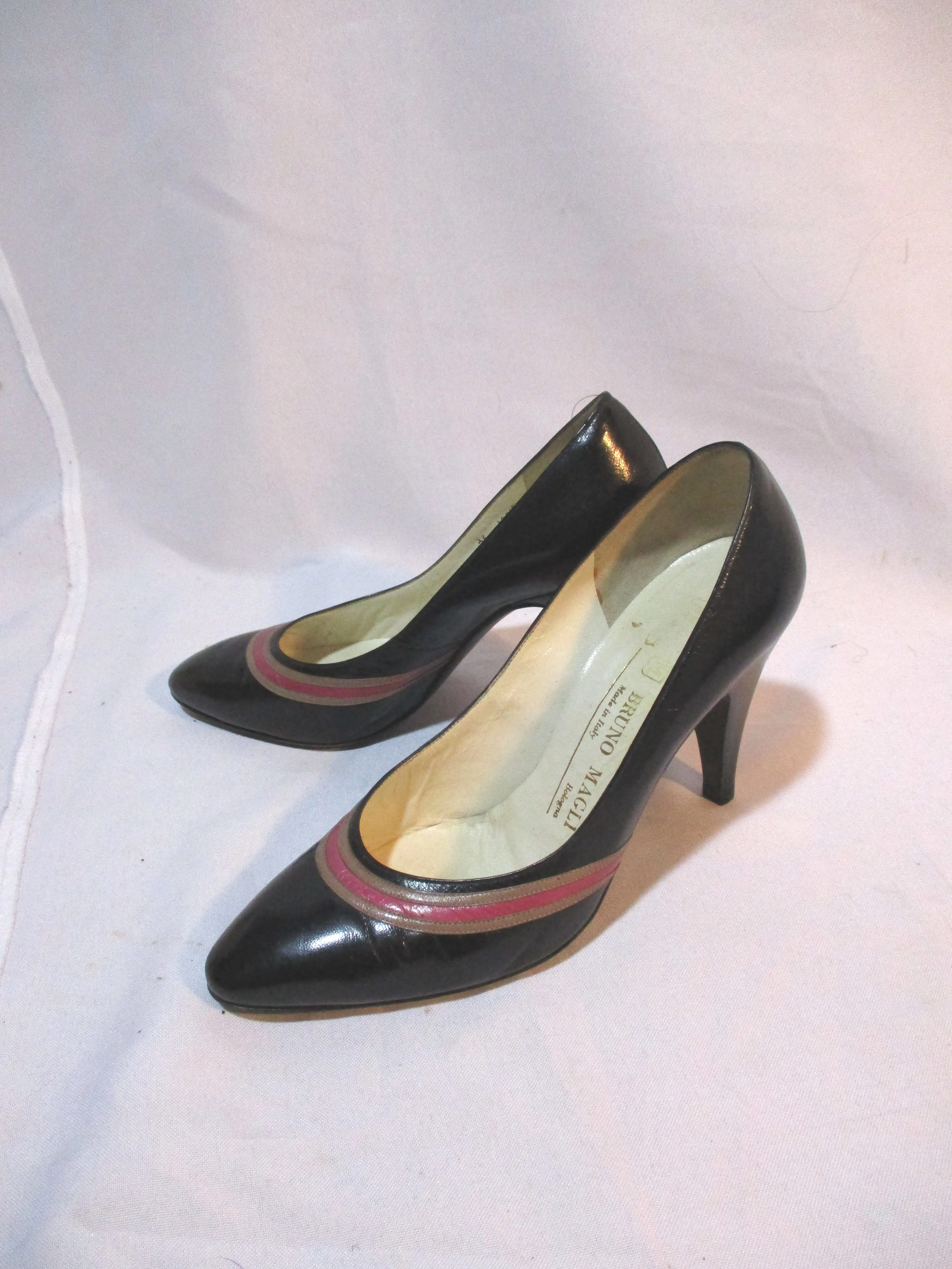 BRUNO MAGLI ITALY LEATHER Pump Shoe BLACK 36 High Heel Stripe PINK BEIGE