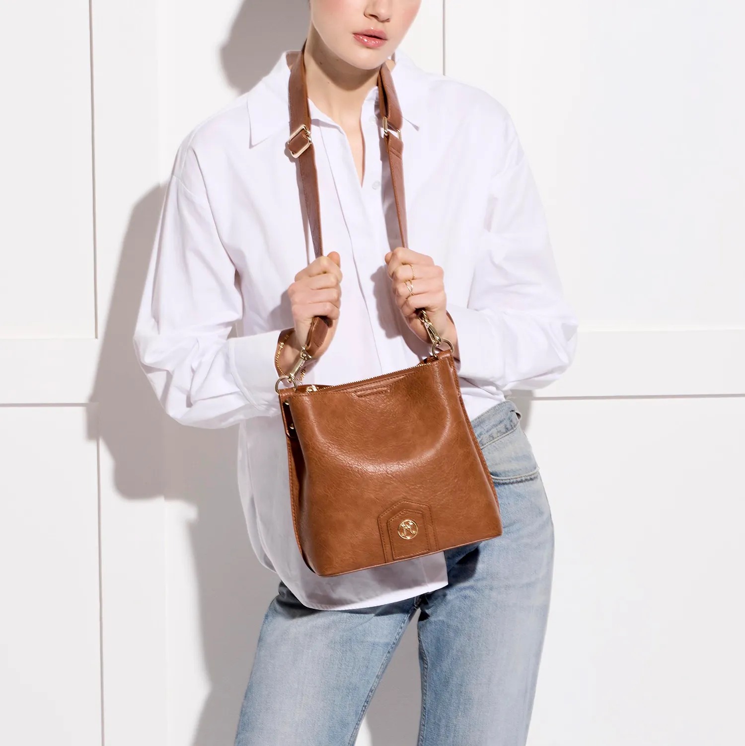 NAOMI Vegan Crossbody Bucket Bag in White   Camel