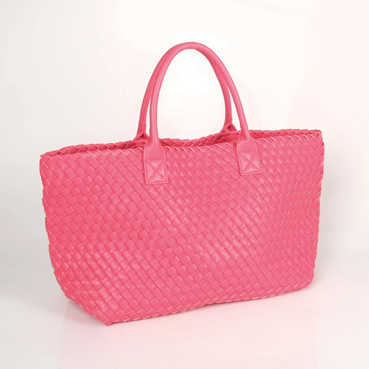 OFFER OF THE WEEK The Weavey Tote - CORAL